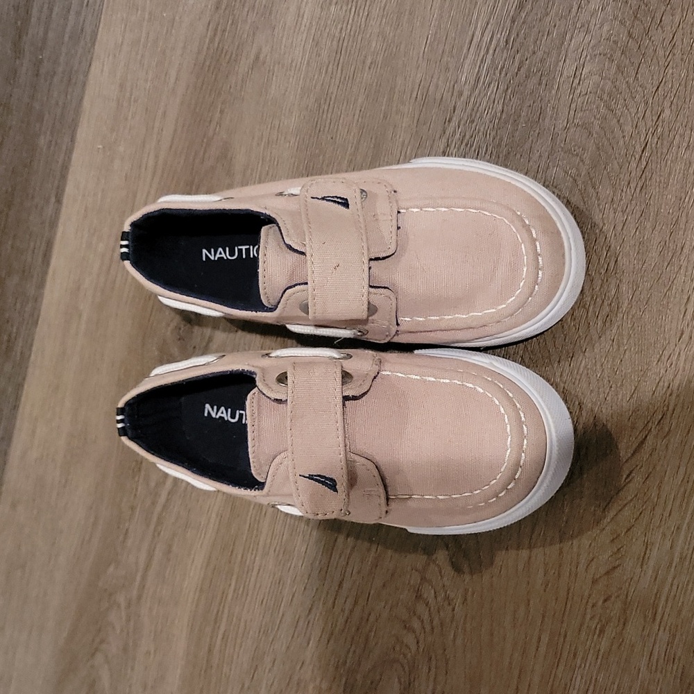 Nautica shoes
